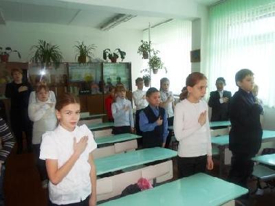 Пою и славлю край родной