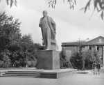 Памятник В.И. Ленину около Дворца культуры горняков